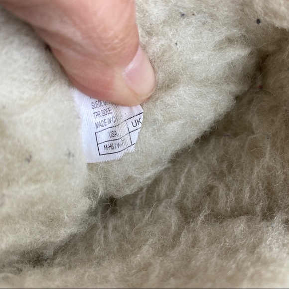 Emu Australia Classic Brown Winter Boots - Picture 9 of 12